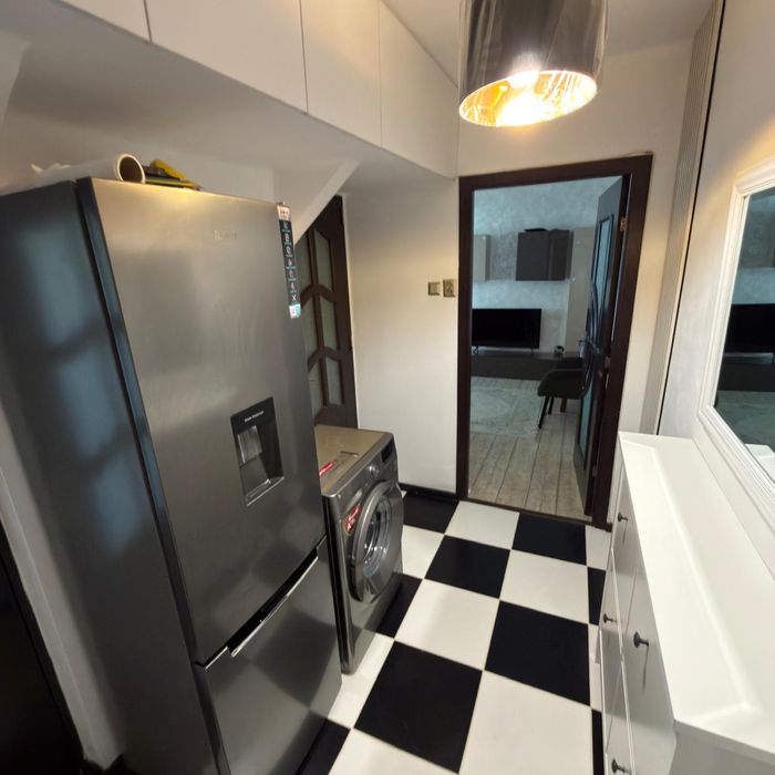 Apartament Modern de Închiriat