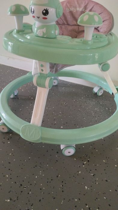 Ходунок  в отличном состоянии