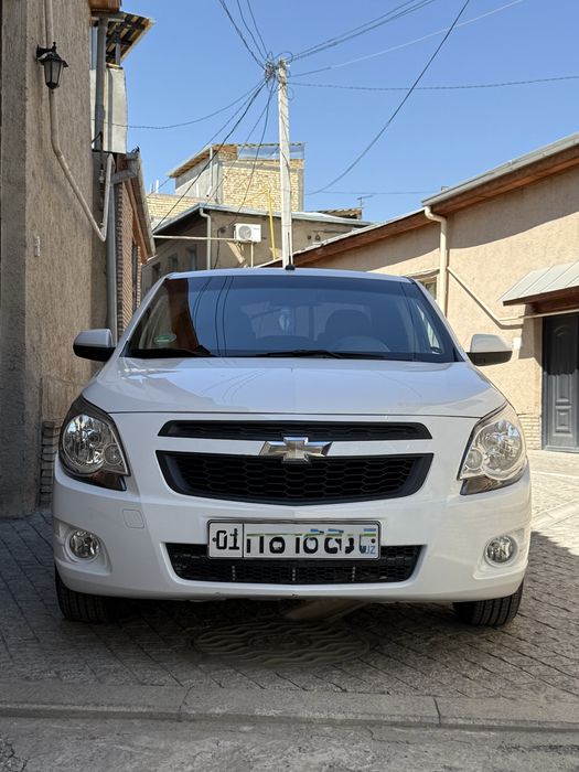 Chevrolet cobalt 2014