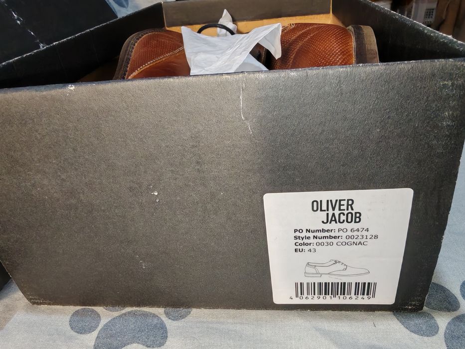 Елегантни мъжки обувки от естествена кожа Oliver Jacob №43