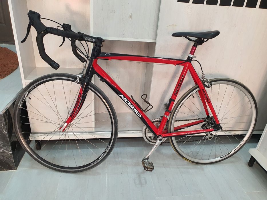 Велосипед шоссейный алюминьевый