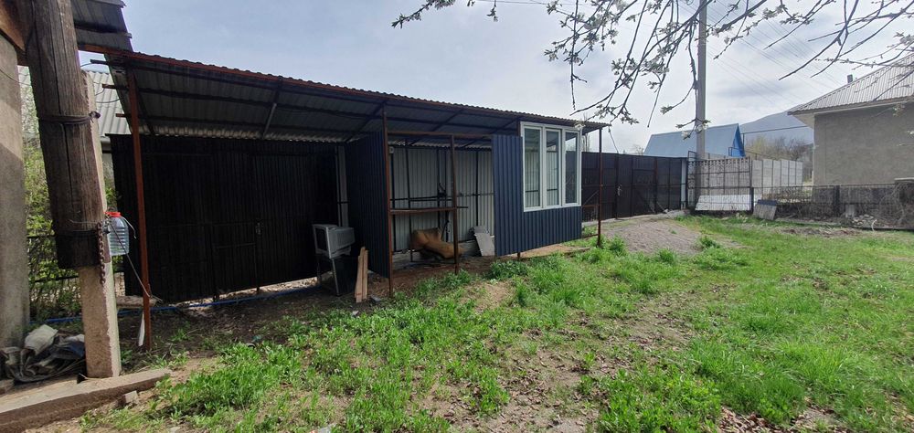 Продам дом дачу в Жандосова.