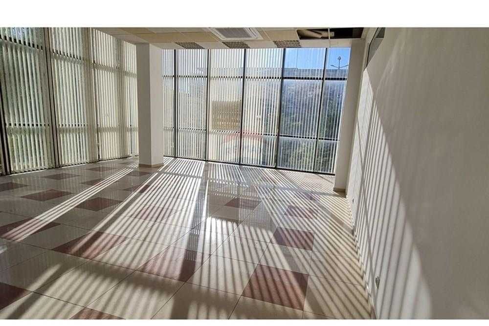 Продава се Офис в к.к. Пампорово - 242 кв.м за 1488 €/кв.м - Снимка #13