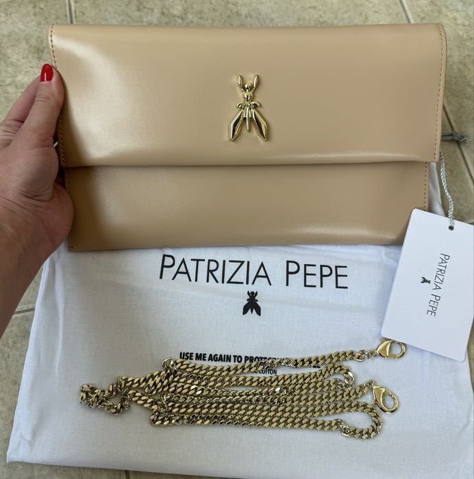 Чисто нова чанта клъч Patrizia Pepe