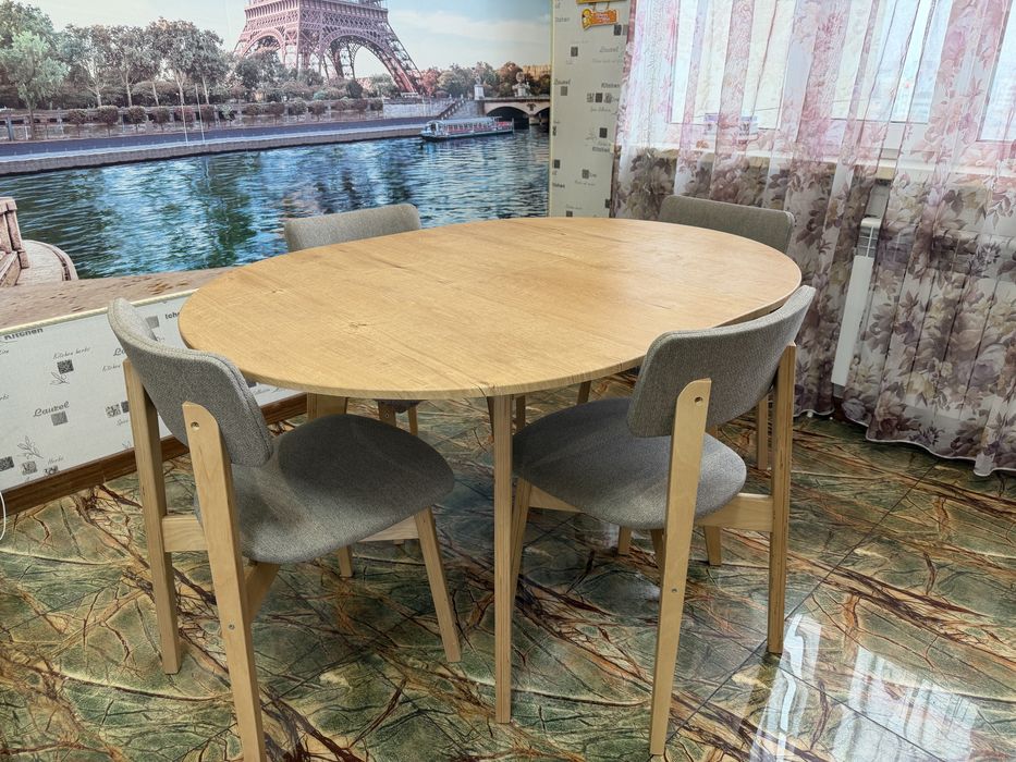 Стол кухонный, 4 стула