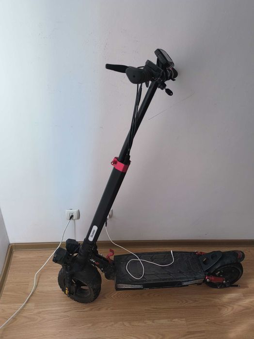 Trotineta iScooter IX4
