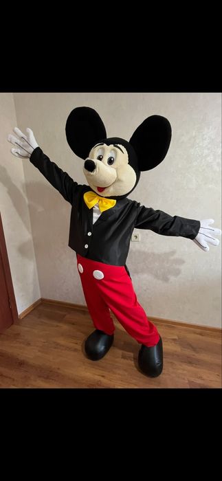 Продам костюм аниматора «Микки Маус»