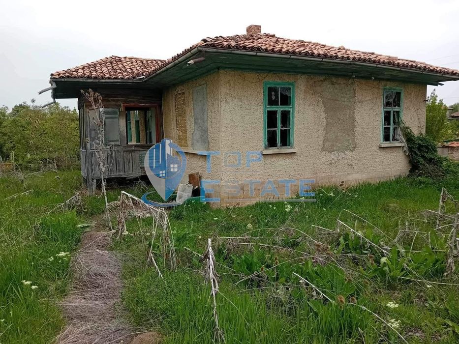 Къща на тиха и спокойна улица в село Сушица, област Велико Търново