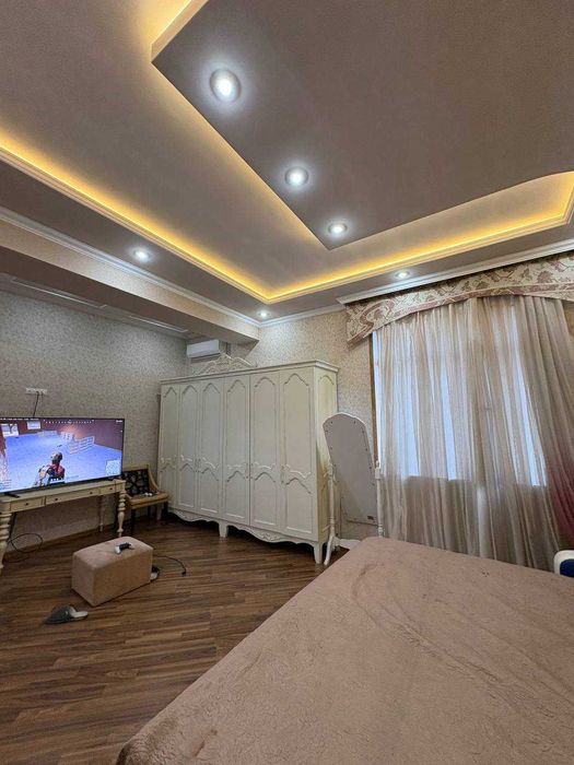 продается дом в элитной махале 5,6 соток