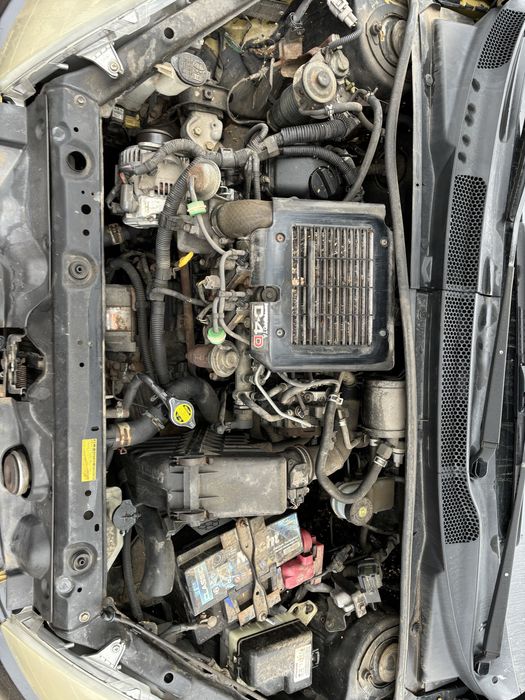 Тойота Ярис 1.4 дизел за части.