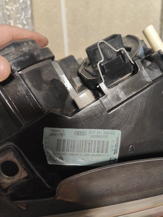 Фары Ауди А4 В5 рестайлинг