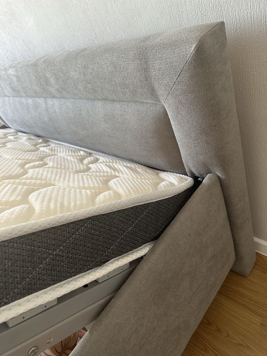 Кровать с матрасом ORMATEK