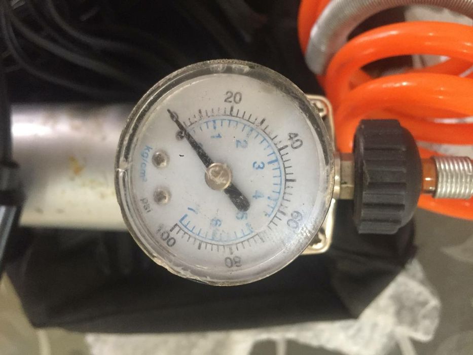 Автомобильный электро - насос