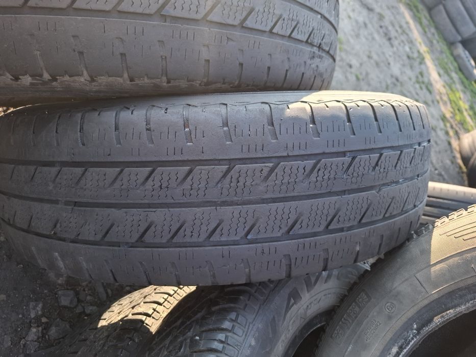 Vand 2 anvelope 205 75 16 C goodyear de iarna dot 2023