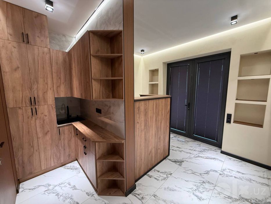 Продам коммерческое помещение Алмазарский р-н