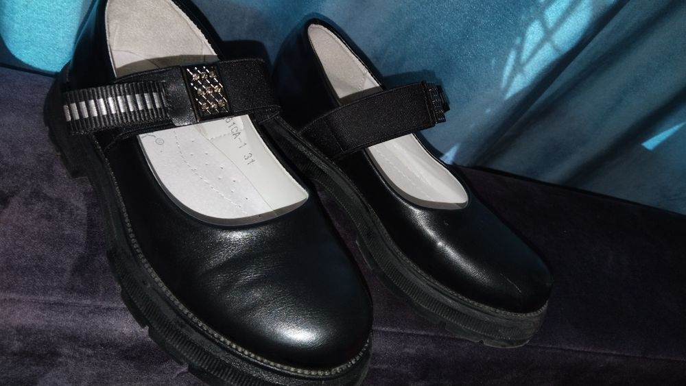 Туфельки на девочку размер 31