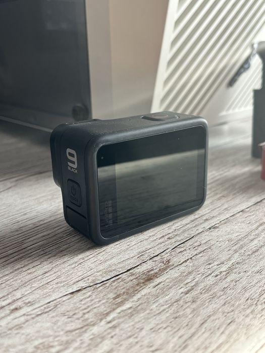 Vand go pro hero 9 cu accesorii