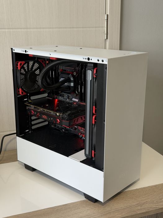 Геймърски компютър i7-6900K, RX580, 32GB RAM