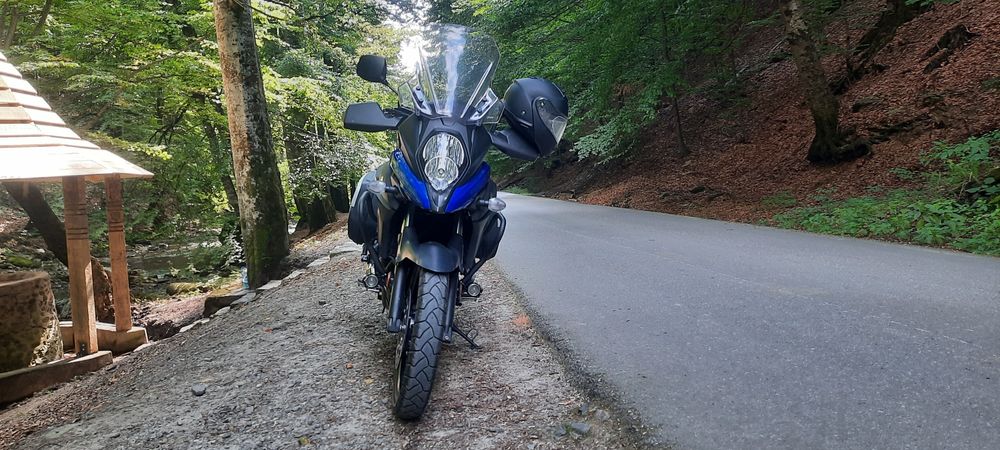 Suzuki v strom dl 650 xt