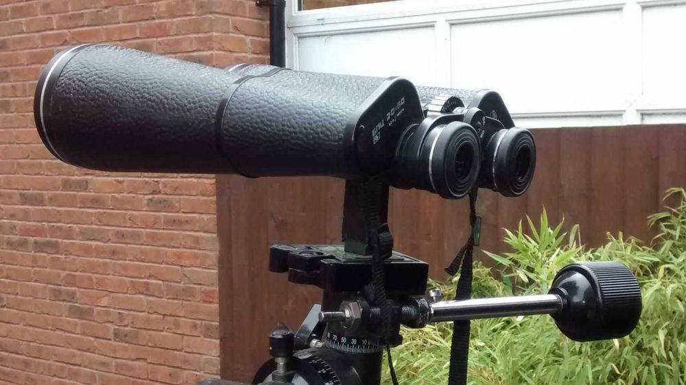 За дете и възрастен - далекоглед, телескоп, микроскоп, бинокъл