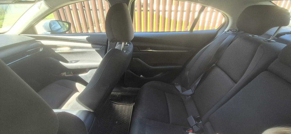 MAZDA 3 2022 — imagine 5