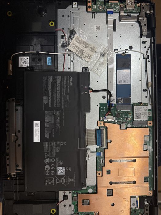Laptop asus e510 piese