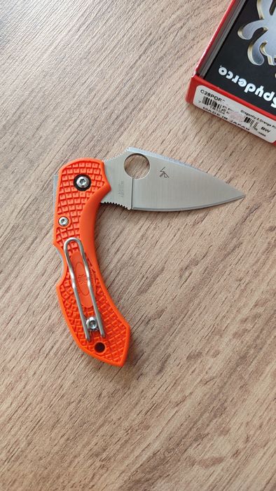 Продам Spyderco новые