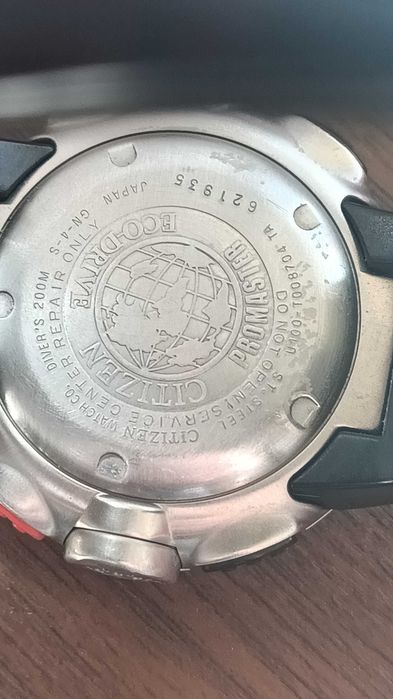 Citizen diver...