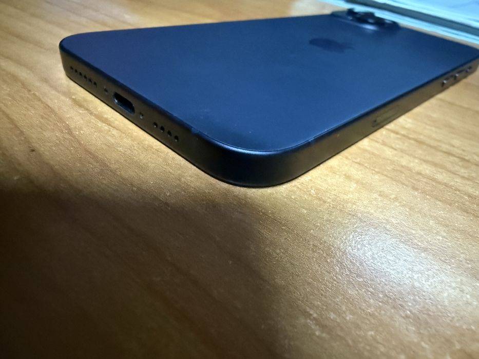 Iphone 15 plus piese