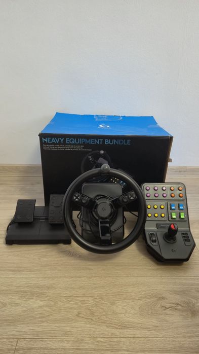 Echipament complet Logitech G Heavy Farm Sim/ETS2 Controller (Volan+Pedale+Side Panel Control Deck)