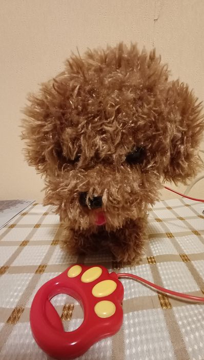 Ново интерактивно куче на каишка 80 см