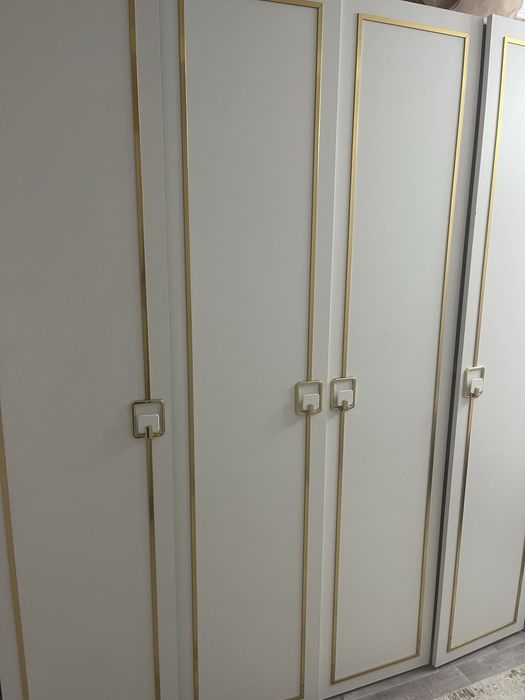 Продам шкаф 4 двери