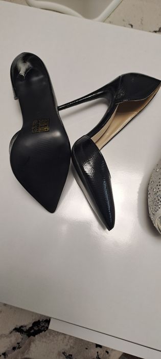 Pantofi dama marimea 37