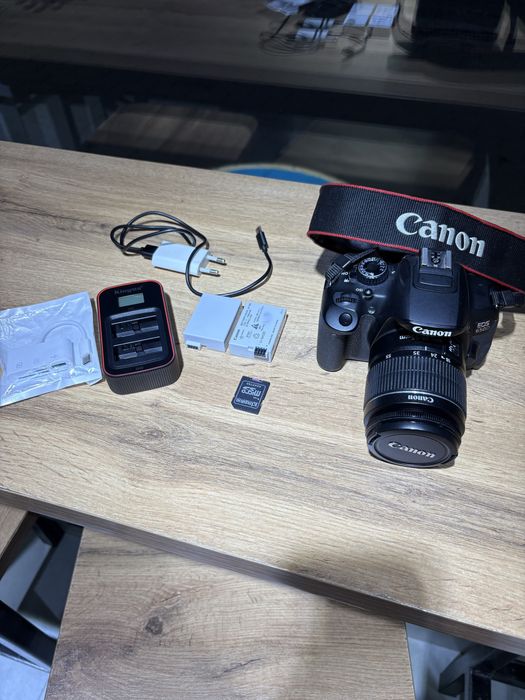 Canon 650 D все комплекте