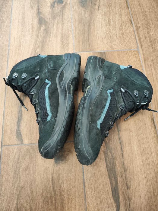 Туристически обувки Lowa