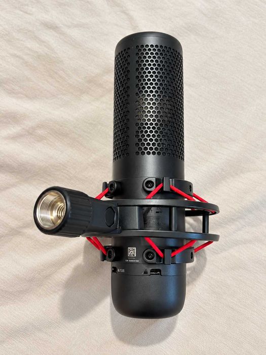 Microfon HyperX ProCast XLR de studio, condenser, cu shock mount anti-vibrații, negru