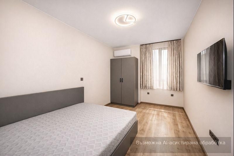 Дава се под наем Тристаен апартамент в Пловдив, Център - 90 кв.м за 1196.97 € - Снимка #5