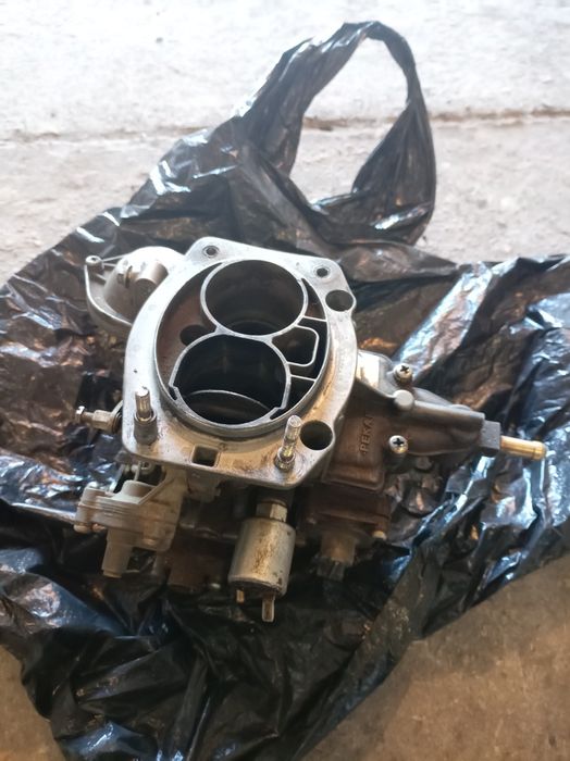 Продам карбюратор от ваз 2107