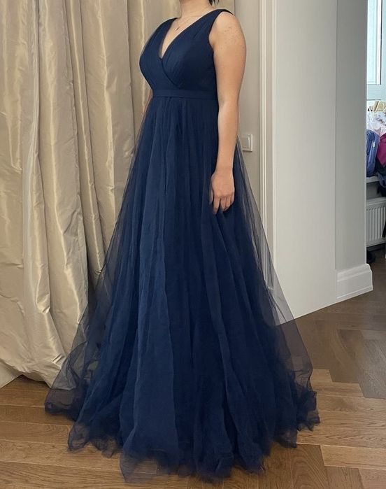 Вечернее платье