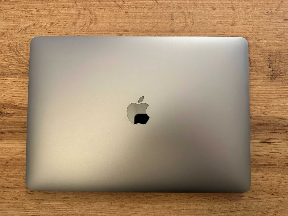 Apple MacBook Air 13, Intel i5, 8GB DDR3, SSD 128GB, Cycle count 65