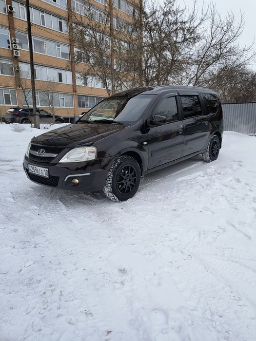 Продам машину largus