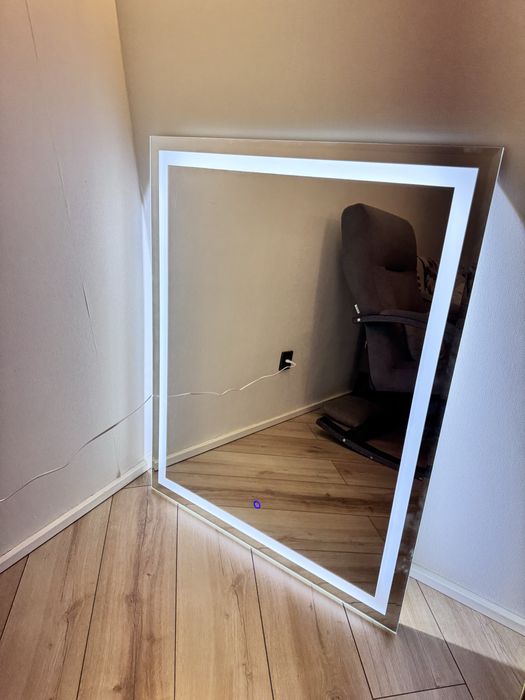 Продам зеркало 80*100см 2 штуки