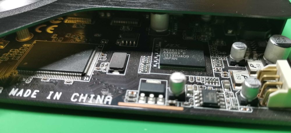 Звукова аудио карта ASUS Xonar D2X, PCI-E x1, 24-bit / 96kHz (5.1) за геймърски PC компютър за Linux Windows CMI8788 [Oxygen HD Audio]