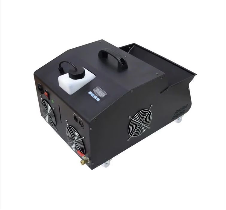 Masina de fum si baloane pentru petreceri telecomanda 3000 W 18 led