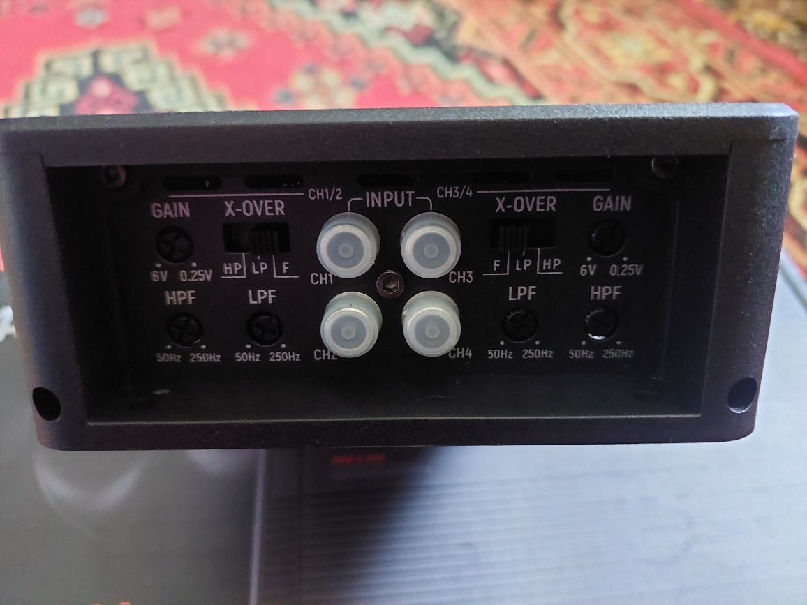 Усилитель ESAS-928 200w ( Микрофон+голос X-5) пульт хром