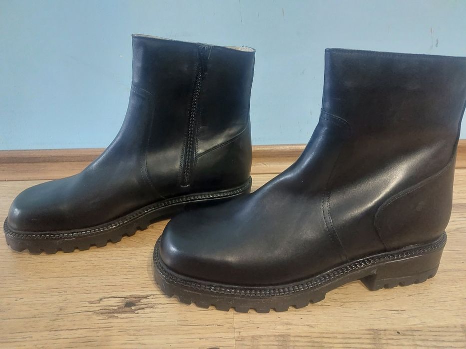 Обувки зимни естествена кожа 43 номер