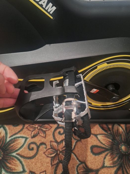 Велотренажер новый