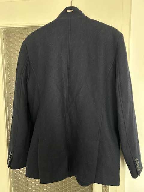 Мъжко палто, вталено, тъмно синьо