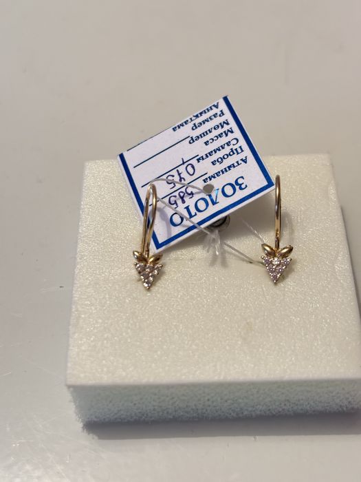 Детские золотые серьги за 55000
