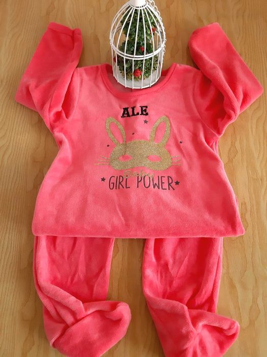 Salopeta /Costumas brodat personalizat pentru bebelusi